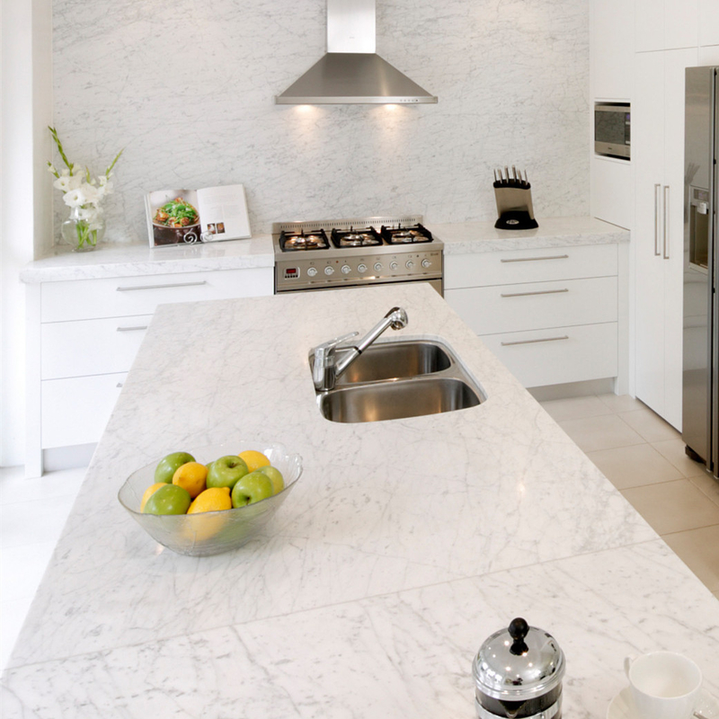 Klaar om Eenvoudige het Kabinets Goedkope Moderne Keukenkasten van Ontwerpenmatte white plain lacquer kitchen te assembleren