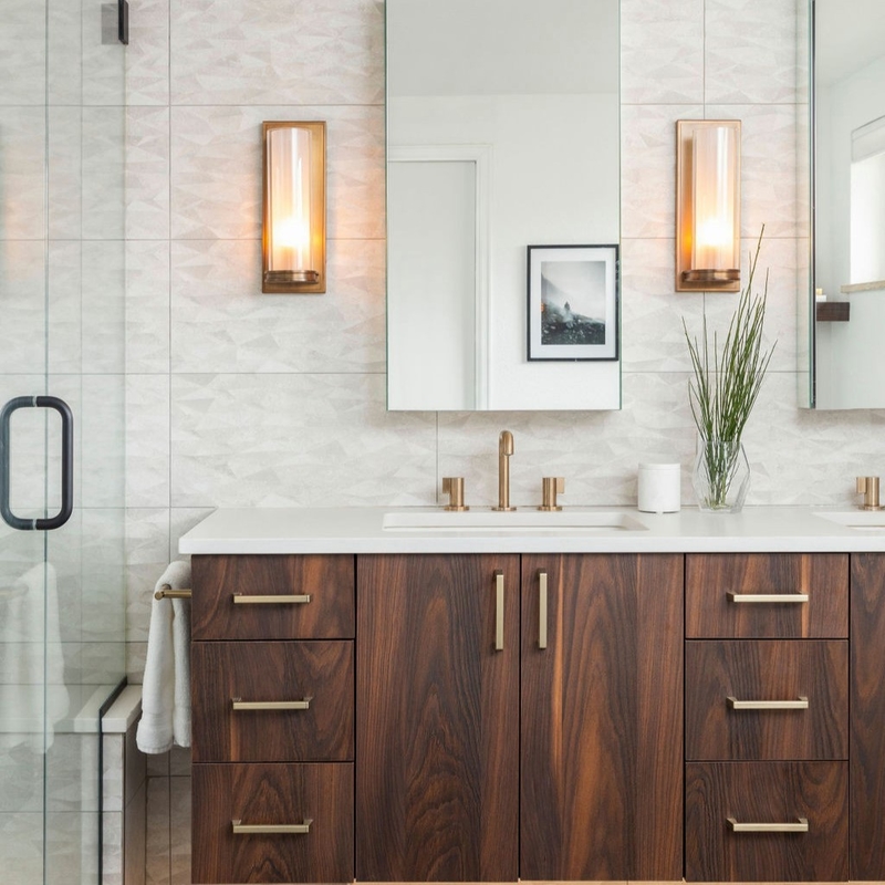 Van de Badkamersreeksen van de rechthoekspiegel van het de Korrelhout Houten van de het Vernisje Moderne Luxe de Badkamersijdelheid met Gootsteen
