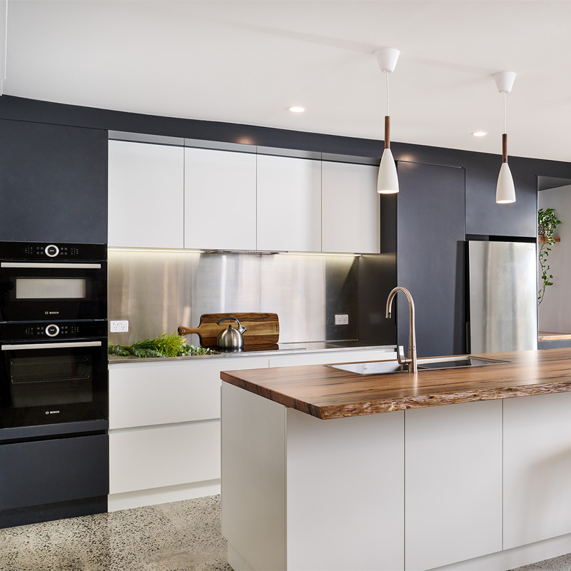 Aangepast Volledig I-van de de Eettafel Multifunctioneel Wit en Zwart Keuken van de Vormlak de Eenheidseiland