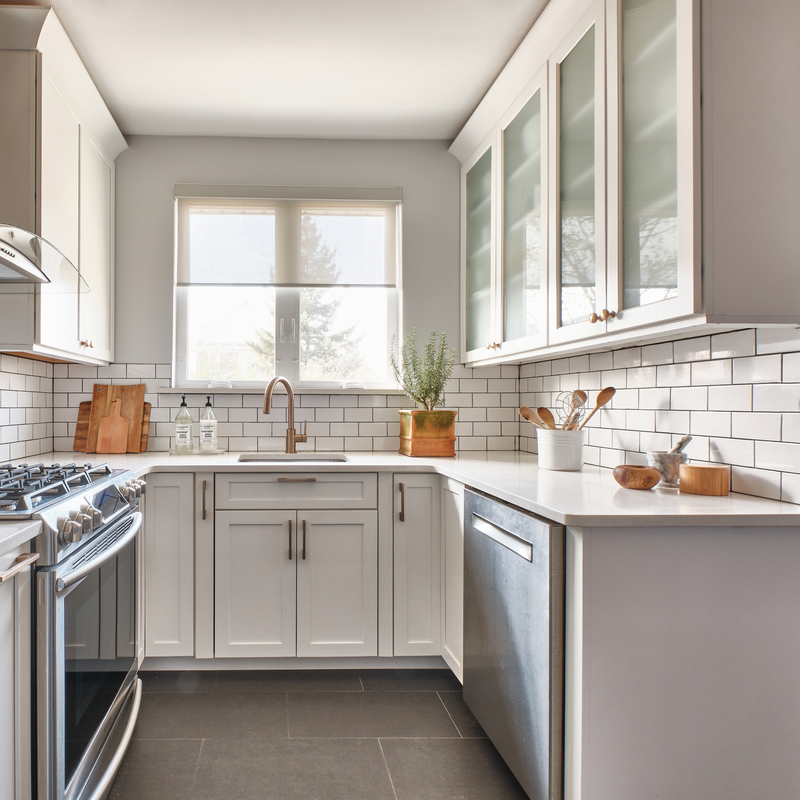 High-end witte shaker kleine keukenkasten U-vorm mini keuken massief houten kitchenette